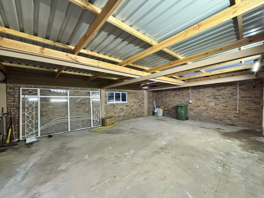 3 Bedroom Property for Sale in Baillie Park North West